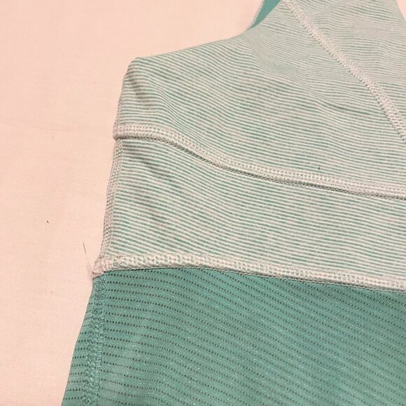 Lululemon Run Tame Me Tank Womens Size 8 Tank Top - Picture 14 of 16